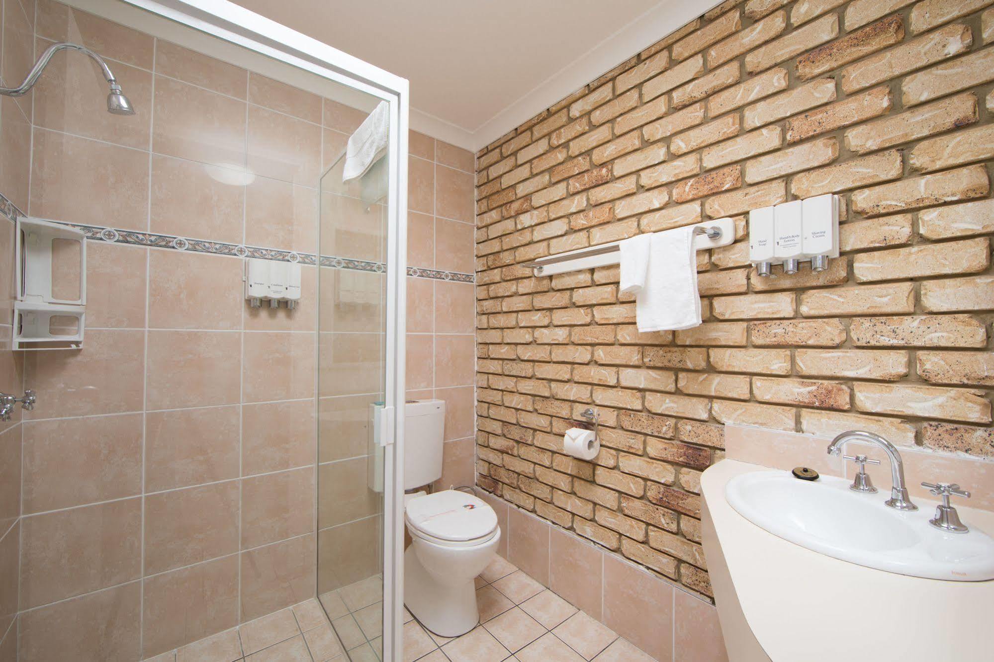 Caboolture Motel Dış mekan fotoğraf
